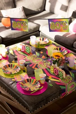 Produktbild von 80er Jahre Party Wimpelkette Girlande 80s