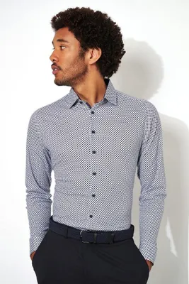 Produktbild von DESOTO Kent 1/1 130 white with red and blue dots Größe XXL