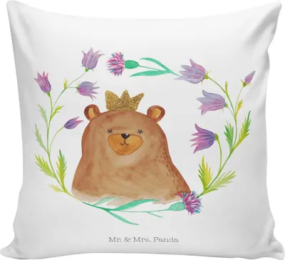 Produktbild von Mr. & Mrs. Panda kuschelkissen 40x40 Bär Königin - Weiß - Geschenk, Kissen, Mama Ist Die Beste, Kuschel, Kopfkissen, Lieblingsmensch, Muttertag, Couchkissen, Dekokissen