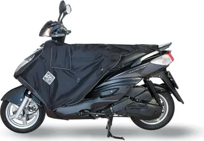 Zdjęcie produktu dla Ochraniacze nóg TUCANO URBANO R068N Thermoscud czarne z grubym nylonowym materiałem zewnętrznym