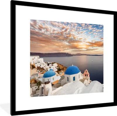 Produktbild von MuchoWow® Gerahmtes Poster Sonnenaufgang über dem Wasser in Oia Griechenland 40x40 cm - Poster mit Schwarzem Bilderrahmen Wandposter Rahmen Foto Bilder - Poster - Plakat im Rahmen