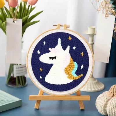 Obrázek produktu pro Vyšívání dutou jehlou sada - JEDNOROŽEC 20x20 cm kulatý rám