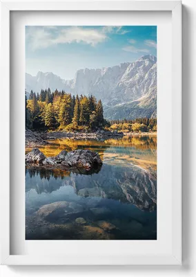 Produktbild von Schöne Berglandschaft mit einem See– Wandbild mit Rahmen – Gerahmtes Bild  – Wanddekoration – 40x60 cm – Weiß