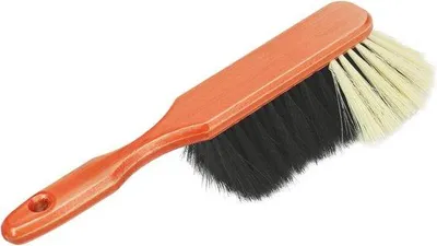 Image de Balayette en bois avec poils de crin de cheval et cordon de suspension - env. 30 cm