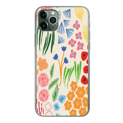 Produktbild von MuchoWow® Handyhülle Schutzhülle Hülle für iPhone 11 Pro Max Blumen - Muster - Feldblumen Silikon Softcase Handy Hülle - Schutz