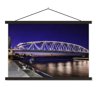 Produktbild von MuchoWow® Textilposter Fahrrad - Wasser - Nijmegen 60x40 cm mit schwarzem Rahmen - Hölzernes