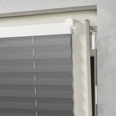 Produktbild von SOLUNA Faltenplissee mit Seitenverspannung Thermo verdunkelnd ohne Bohren grau 60x130 cm