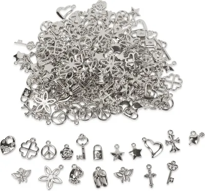 Produktbild von VBS XXL Anhänger Mix Scrapbook Set 70g für Basteln und Dekoration