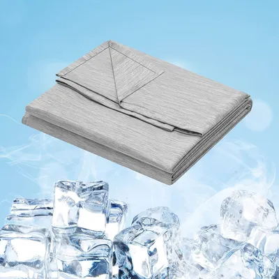 Produktbild von WOLTU Sommerdecke Selbstkühlende Decke Mikrofaser Arc-Chill, Kühldecke mit Q-Max>0.45, Kühl und Hautfreundlich, weiche Sofadecke Reisedecke 150 x 200cm Hellgrau