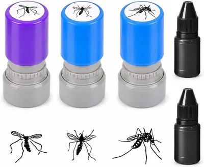 Productafbeelding van Muggenstempels met voorgeverfde zwarte inkt + 2 - Set van 3 - Realistische valse insecten - Truc accessoires