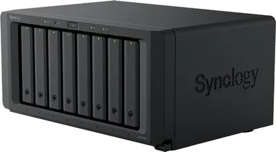Zdjęcie produktu dla Synology DiskStation DS1825+, NAS, Ryzen Embedded, V1500B, 8 GB, DDR4, 0 TB