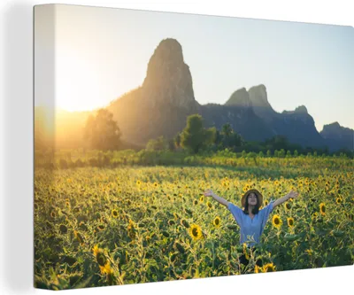 Produktbild von OneMillionCanvasses® - Leinwandbilder - 140x90 cm, Sonnenblume - Frau - Italien, Wandbilder Kunstdruck Wanddekoration