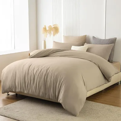 Obrázek produktu pro Sada povlečení 180x200 cm, barva béžová, materiál mikrovlákno, nenápadné, nemačká se, obsahuje 2 povlaky na polštáře 80x80 cm, zapínání na zip