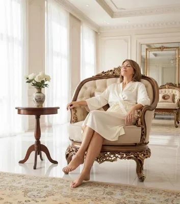 Immagine prodotto di Poltrone in stile classico: comfort ed eleganza per la tua casa