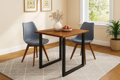 Produktbild von Essgruppe Baumkante massiv 90 x 90 cm Akazie nussbaumfarben U-Gestell schwarz & 2 Stühle grau QUINN