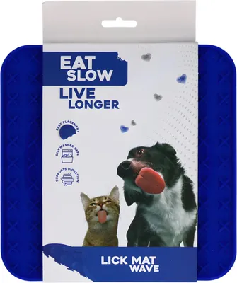 Image de Eat Slow Live Longer Tapis à lécher avec vague bleu, dimensions : 20 x 20 cm
