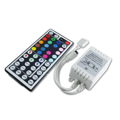 Zdjęcie produktu dla Sterownik Do Taśm LED RGB IR 44 Przyciski 6A 72W + Pilot