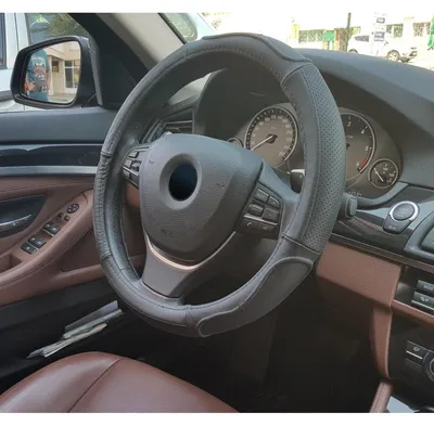 Obrázok produktu pre Poťah volantu z pravej kože, čierny, do auta, veľkosť M (37–39 cm)