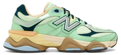 Produktbild von New Balance 9060 Sweetgrass Deep Ocean - EU 40