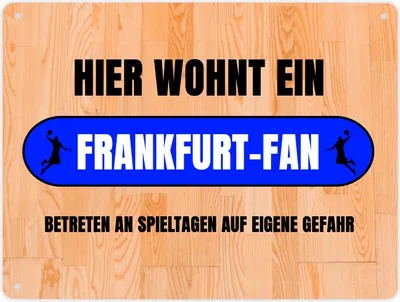 Produktbild von Hier wohnt ein Frankfurt-Fan Metallschild XL in 21x28 cm mit Turnhallenboden