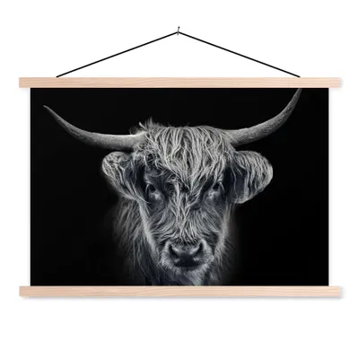 Produktbild von MuchoWow® Textilposter Schottischer Highlander - Schwarz - Kuh - Tiere 120x80 cm mit holzfarbenen Rahmen - Aufhängeset
