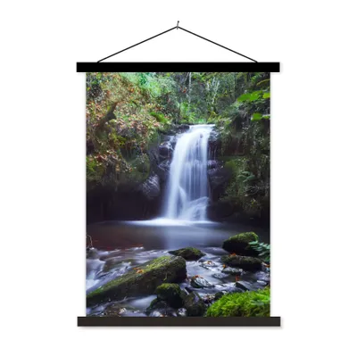 Produktbild von MuchoWow® Textilposter Wasserfall - Natur - Wasser 120x160 cm mit schwarzem Rahmen - Magnetischer
