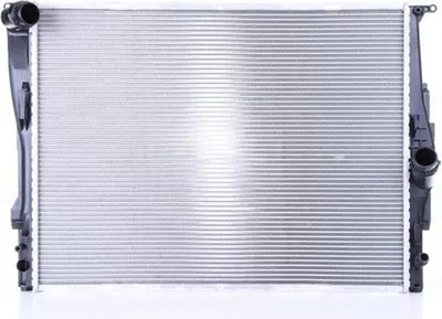 Produktbild von NISSENS 60786A Kühler Wasserkühler Motorkühler für BMW 3 Touring (E91) 3 Limousine (E90) 1 Schrägheck (E87) X1 (E84) 3 Coupe (E92)