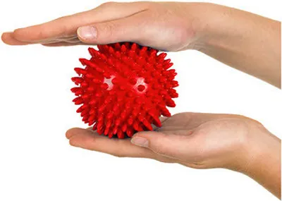 Produktbild von Noppenball Klassik 9cm rot(TOGU)