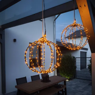Produktbild von esotec Solar Weihnachtskugel 2er Set, bernsteinfarbene LEDs, D=25+30cm 103427