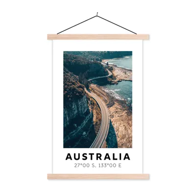 Produktbild von MuchoWow® Textilposter Australien - Meer - Landstraße 120x180 cm mit holzfarbenen Rahmen - Textil-Plakat