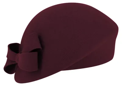 Fiebig schicker asymmetrischer Pillbox-Filzhut mit Schleife in rot