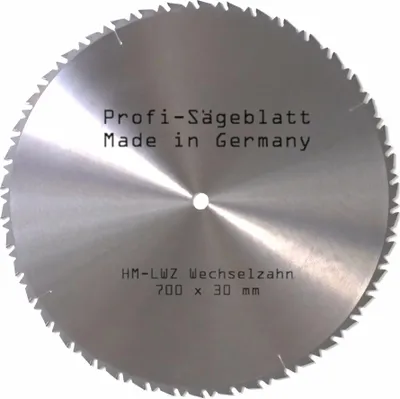 Produktbild von HM Sägeblatt 700 x 30 mm Z= 42 LWZ W Hartmetall Präzision Kreissägeblatt mit Spanabweiser für Naturholz Brennholz Hartholz Leimholz für Wippsäge Tischkreissäge Kreissäge Kappsäge Brennholzsäge