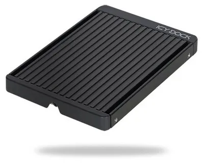 Produktbild von Icy Dock MB705M2P-B, SSD-Gehäuse, M.2, M.2, 32 Gbit/s, Schwarz