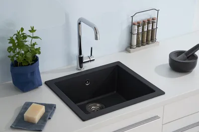 Produktbild von Küchenspüle Einbauspüle Spüle Granit Mineralite 50 x 44 Schwarz Respekta Ohio