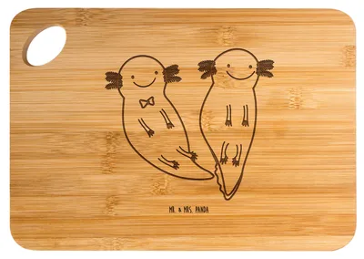 Produktbild von Mr. & Mrs. Panda Frühstücksbrettchen Axolotl Freundin - Transparent - Geschenk, tapasbrett, Holzbrettchen, Valentinstag, Schneidebrett, Frühstücksbrett, Liebe, Paar
