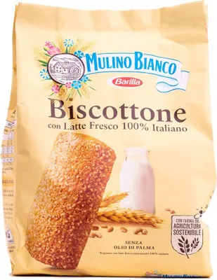 A bag of Mulino Bianco Biscottone cookies.