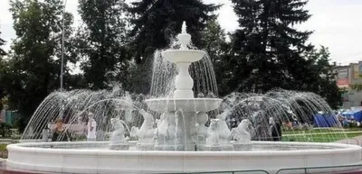 Produktbild von Casa Padrino Barock Garten Deko Springbrunnen Pferde Grau Ø 686 x H. 340 cm - Italy