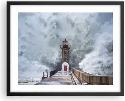 Produktbild von Gerahmtes Poster - Schwarzer Rahmen - Laterne Meer Sturm - 50x40 cm - Wand Bild - Wanddeko - Wandbilder - Kunstposter - Wandposter - Bilderrahmen - Bilder - Kunstdruck - P2BAA50x40-5003