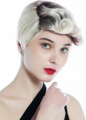 Produktbild von WIG ME UP Perücke uni kurz glatt gelockte Tolle Rotbraun Blond Platin DW3333-YS33/613SP613A