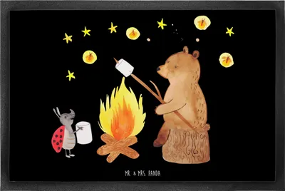 Produktbild von Mr. & Mrs. Panda Fußabstreifer Bär & Marienkäfer Lagerfeuer 60 x 90 cm - Schwarz - Geschenk, Bodenvorleger, Schmutzmatte, Fussmatte, Teddy, Schmutzfangmatte, fußmatte