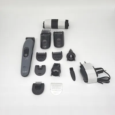 Produktbild von Braun All-in-One Series 3 11-in-1 Groomingset Nasenhaartrimmer ultrascharfe