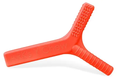 Immagine prodotto di Ark Therapeutics Giocattolo da masticare Y-Chew rosso - Strumento sensoriale