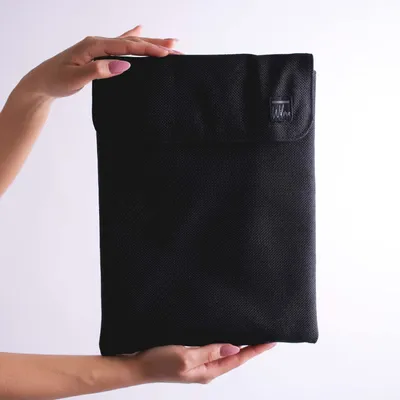 Produktbild von ZWM Wilma Jute Laptop Sleeve 13" Schwarz