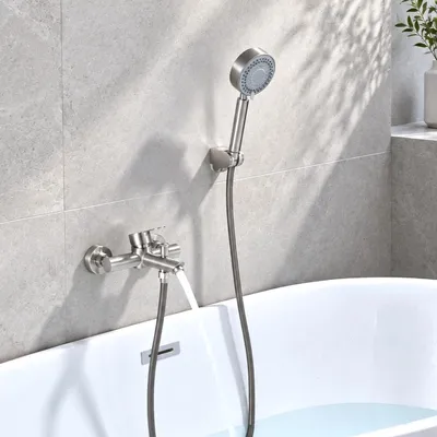 Produktbild von Badewannenarmatur mit Handbrause, Mischbatterie Badewanne Wandmontage, 2 Ausgänge Einhebelmischer Duscharmatur mit Wanneneinlauf, Gebürstete
