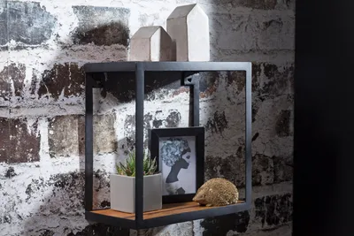 Produktbild von Wandregal Bücherregal GAURI 35x18xcm Materialmix Massivholz und Metall