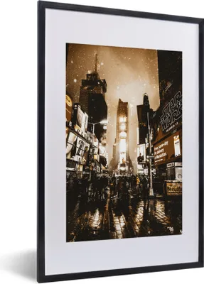 Produktbild von MuchoWow® MuchoWow® Gerahmtes Poster Golden - Stadt - Menschen 40x60 cm - Poster mit zchwarzem Bilderrahmen - Poster in Rahmen
