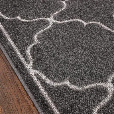 Productafbeelding van Famanu tapijt, superzacht en pluizig - 140 x 200 cm