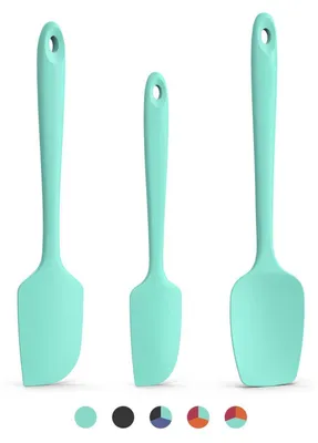Immagine prodotto di Set di spatole da cucina in silicone, 3 pezzi. Resistenti al calore fino a 315°C. Colori: blu acqua, blu chiaro, verde chiaro. Flessibili, ideali per raccogliere l'impasto e adatte per superfici antiaderenti