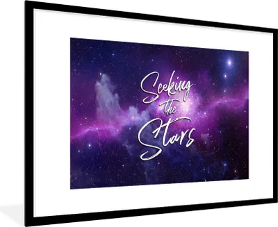 Produktbild von MuchoWow® Gerahmtes Poster Der Weltraum - Zitate - 'Die Suche nach den Sternen' - Sprichwörter - Jungen - Mädchen - Kinder 90x60 cm - Poster mit Schwarzem Bilderrahmen Wandposter Rahmen Foto Bilder - Wanddekoration - Fotos