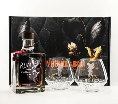Produktbild von Phönix-Box 12 | Phönix Rum Caribbean 12 0,5L 40% Vol. in der Geschenke-Box mit 2 Gläsern
